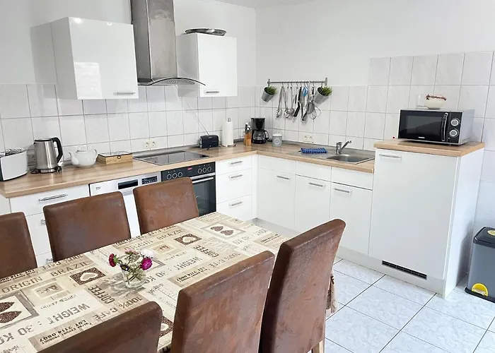 Roemerhaus * 克桑滕